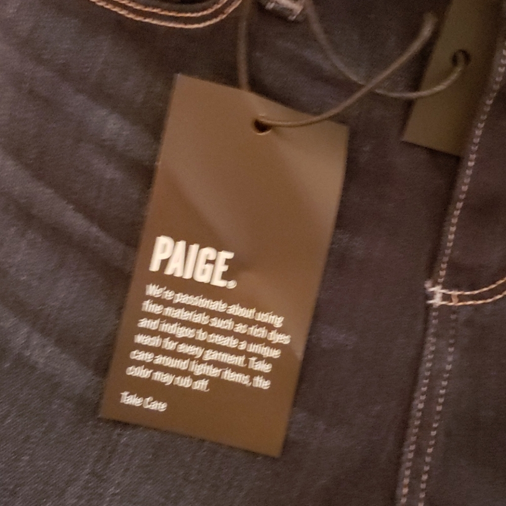 Jeans - Picture 2 of 3